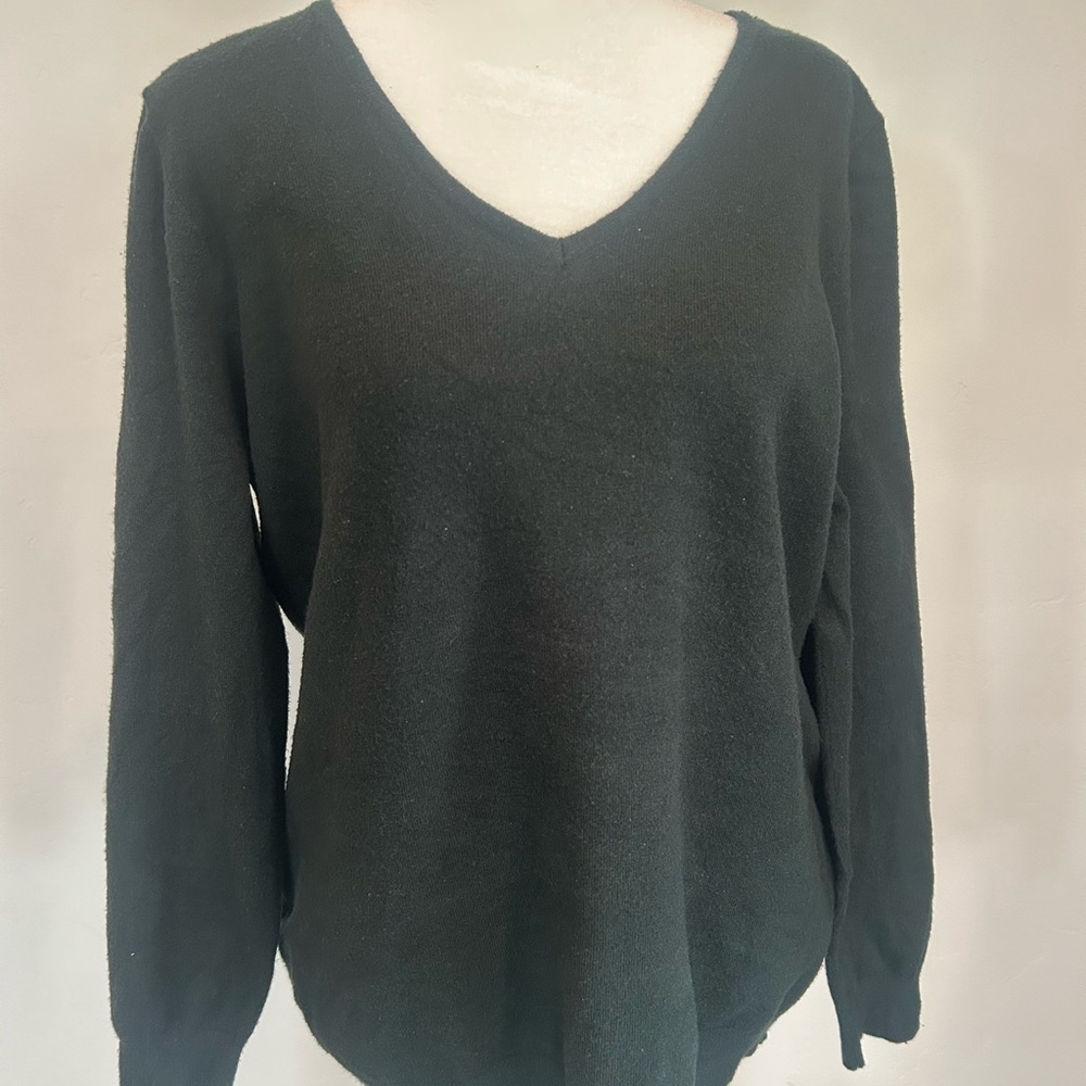 Love Ellie Womens‎ L V Neck Sweater Long Sleeve Green Pullover Crisscross Back